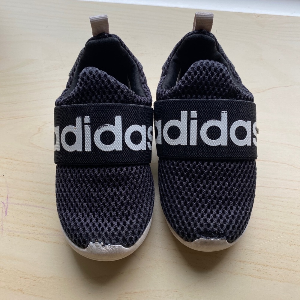 Adidas Toddler Sneaker